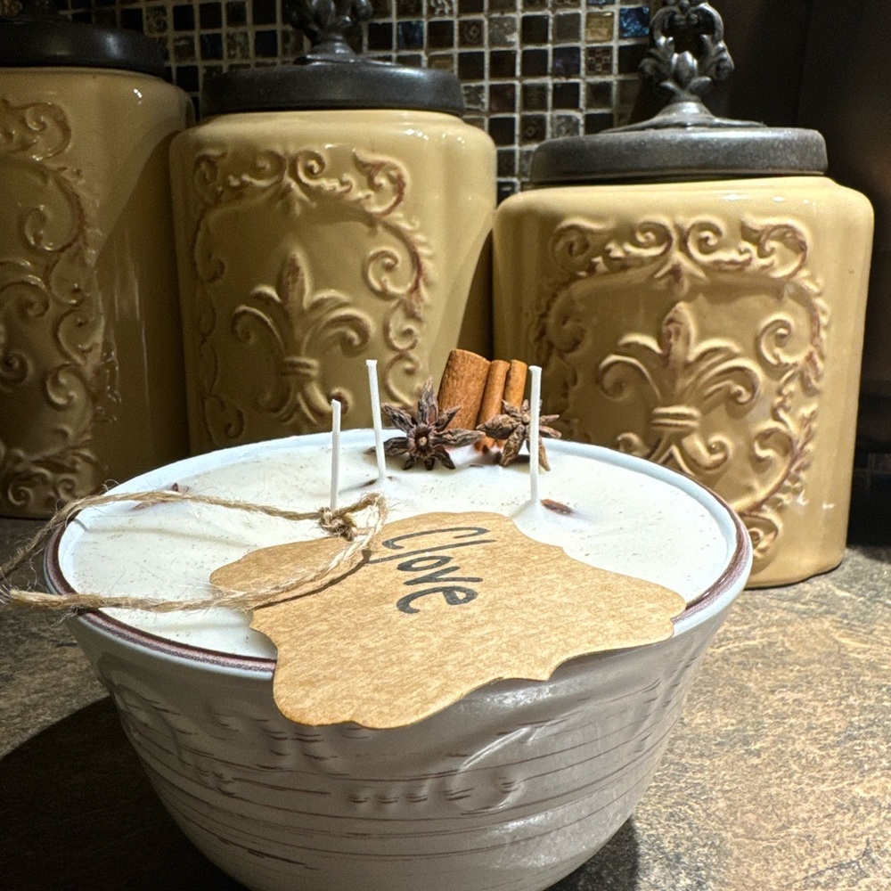 Homemade soy wax candles u customize..I make them!